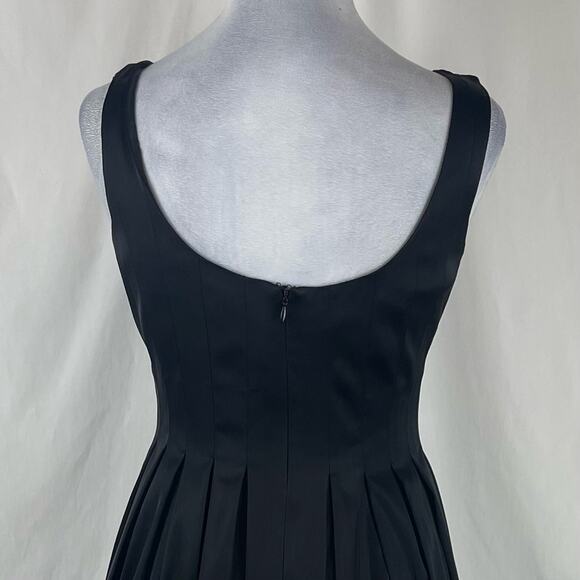 Maggy London Black Satin Glam Feminine Event Balloon Skirt Dress NWOT Size 4 - Picture 6 of 12